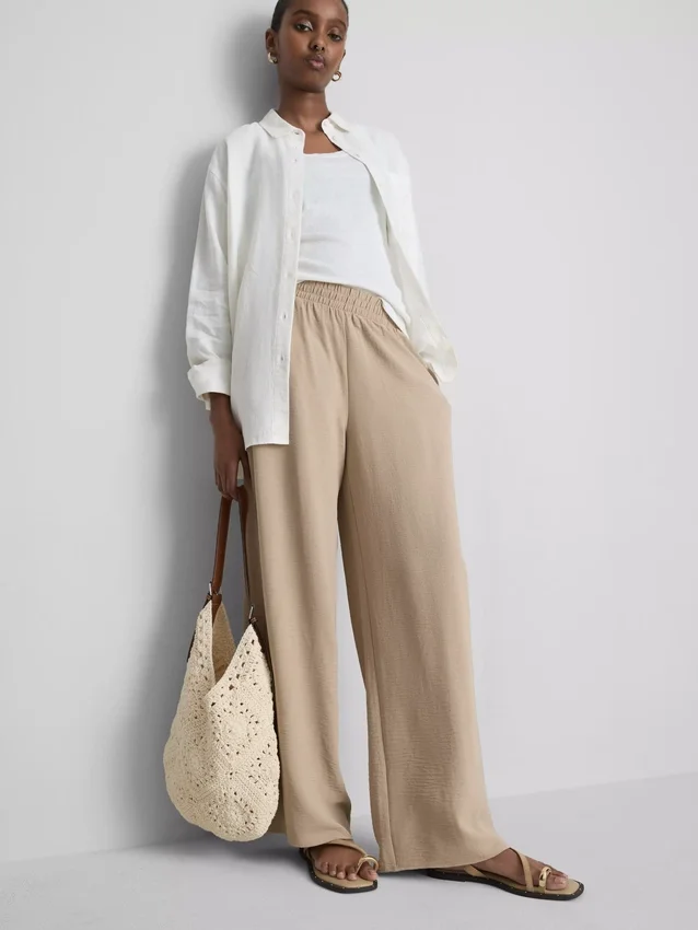 Elastic waist wide-leg pants