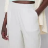 Elastic waist wide-leg pants