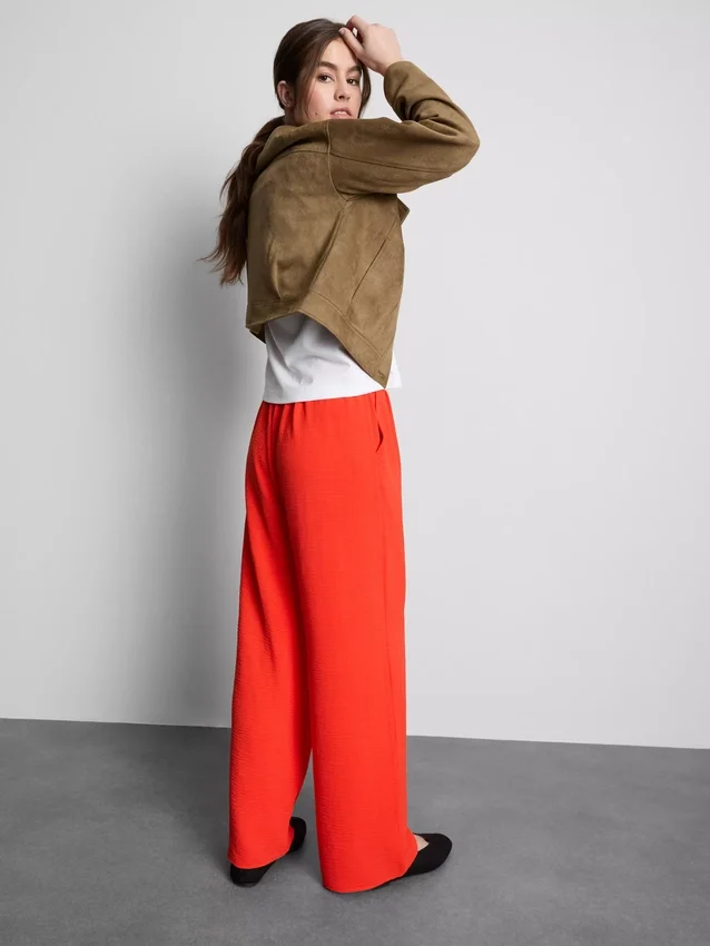 Elastic waist wide-leg pants