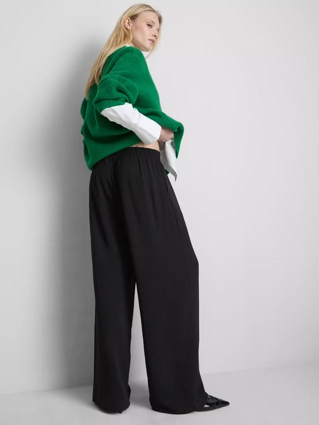Elastic waist wide-leg pants