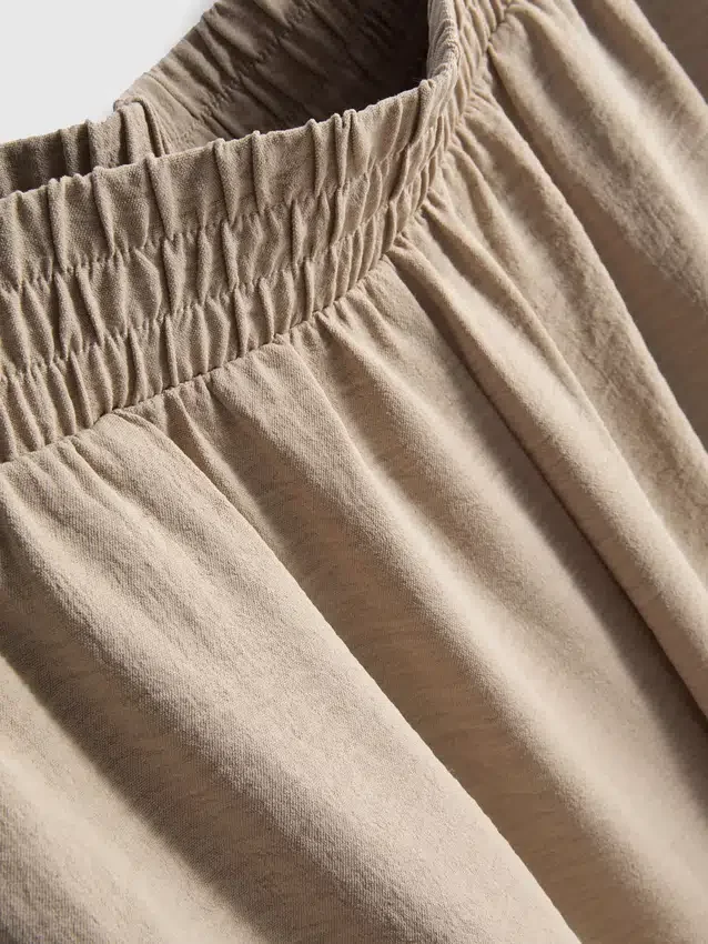 Elastic waist wide-leg pants