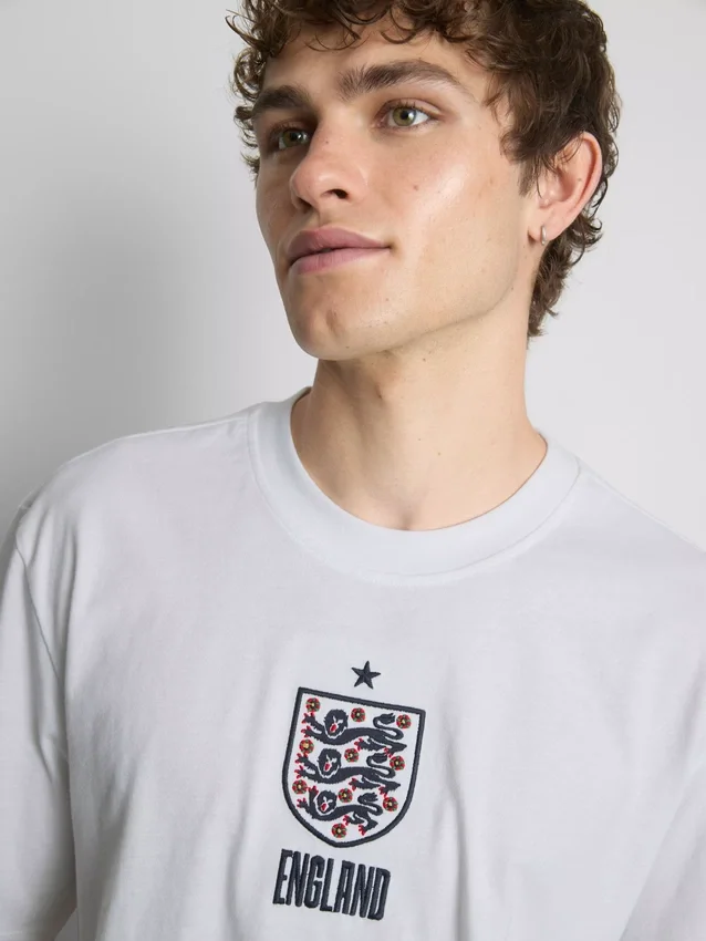 England crest t-shirt