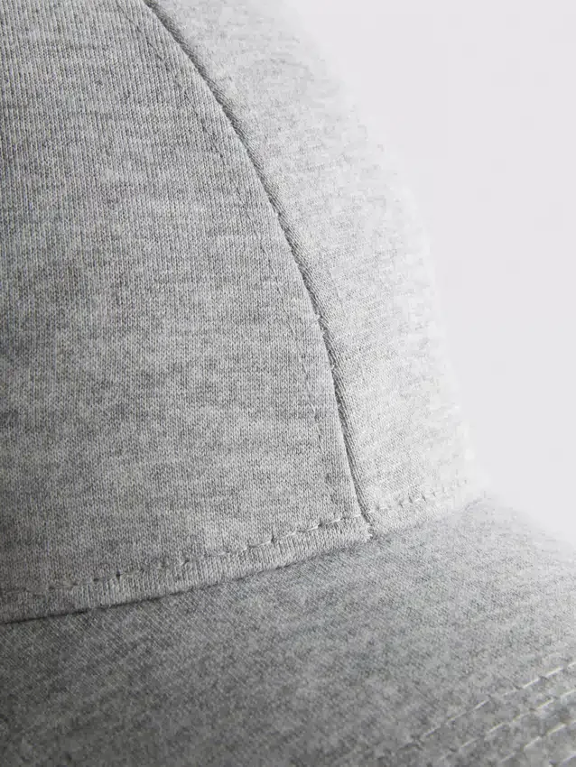 Essential baseball cap