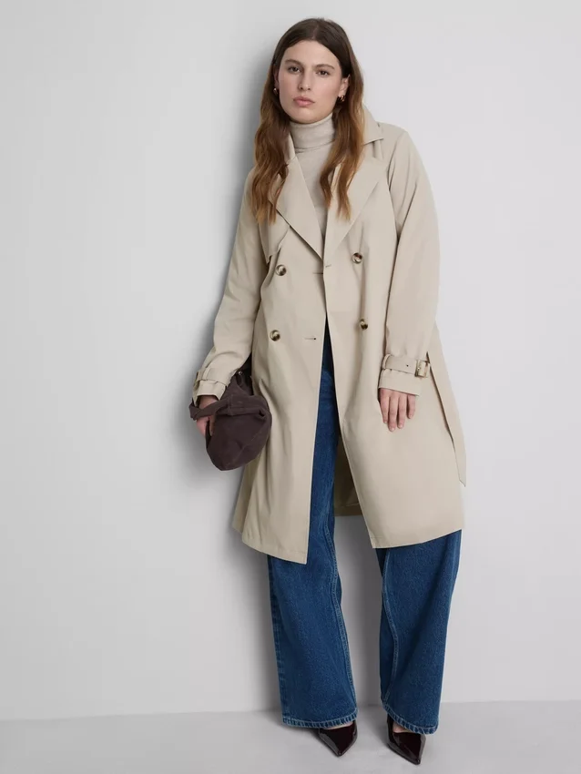 Essential belted trench