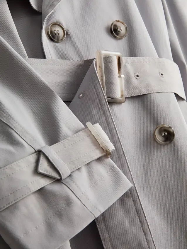 Essential belted trench