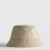 Essential bucket hat