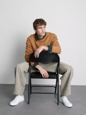 Essential crew sweatshirt