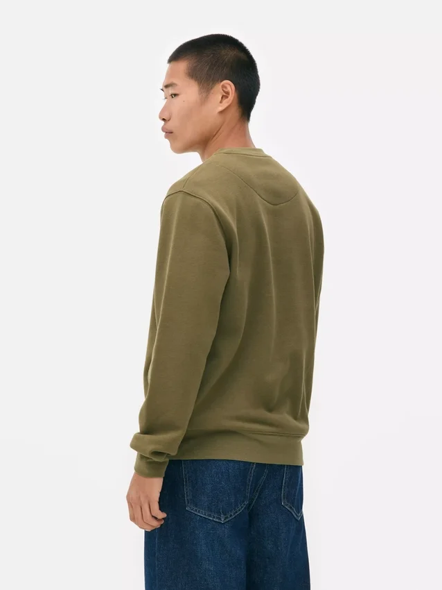 Essential crew sweatshirt