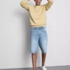 Essential crewneck sweatshirt