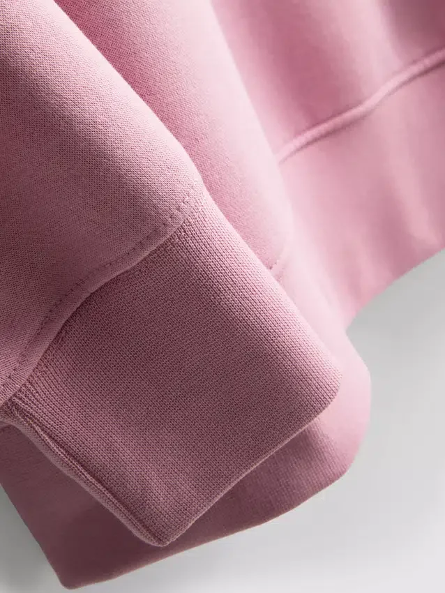 Essential crewneck sweatshirt