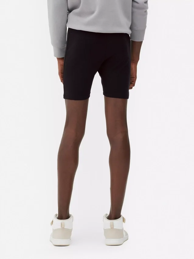 Essential cycling shorts