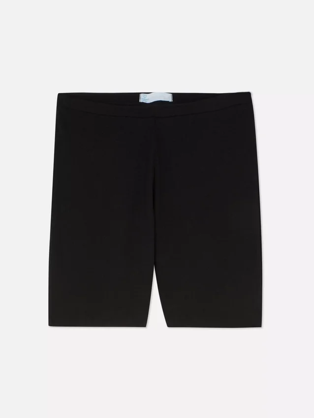 Essential cycling shorts