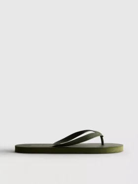 Essential flip flops