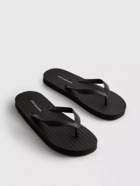 Essential flip flops