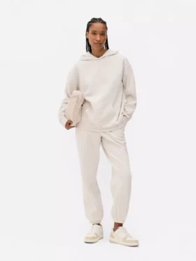 Essential hoodie