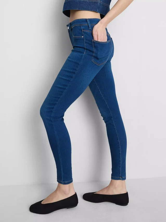 Essential mid-rise skinny jeans | regular