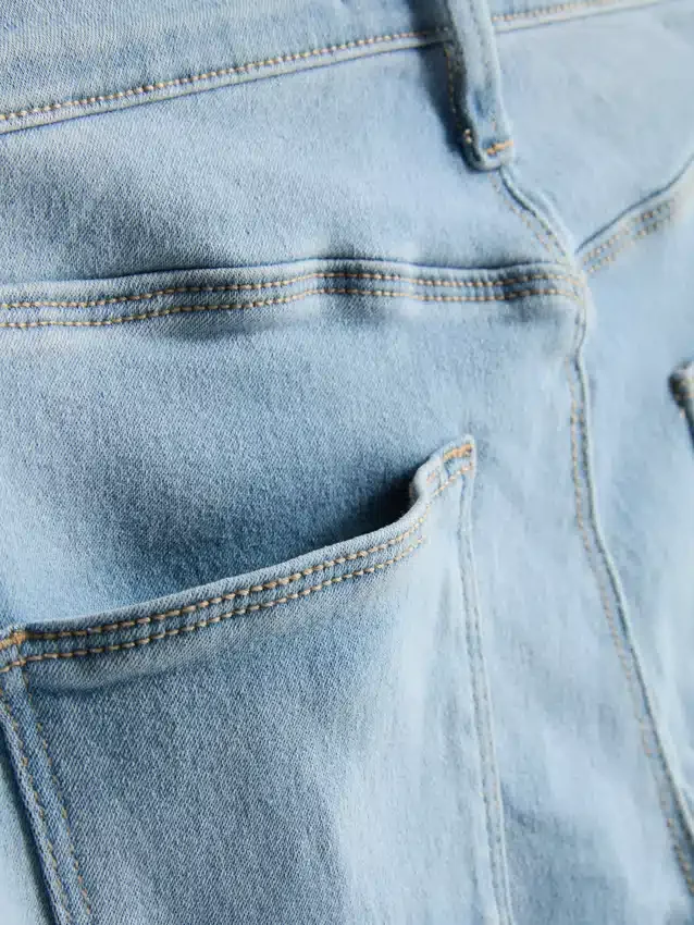Essential mid-rise skinny jeans | regular