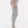 Essential mid-rise skinny jeans | regular