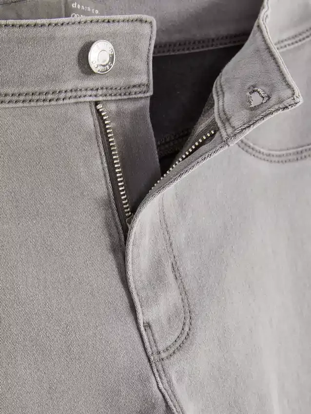 Essential mid-rise skinny jeans | regular