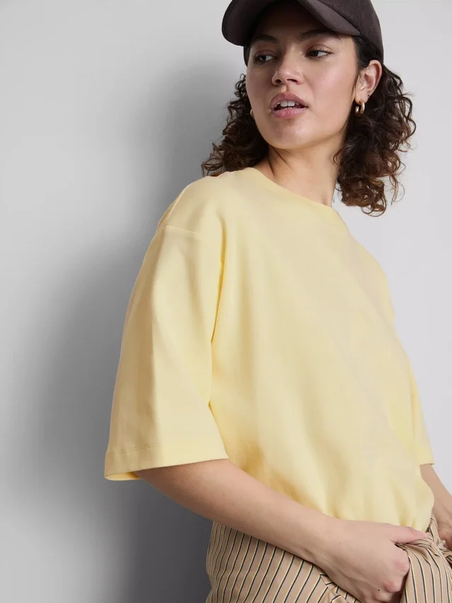 Essential oversized cotton tee