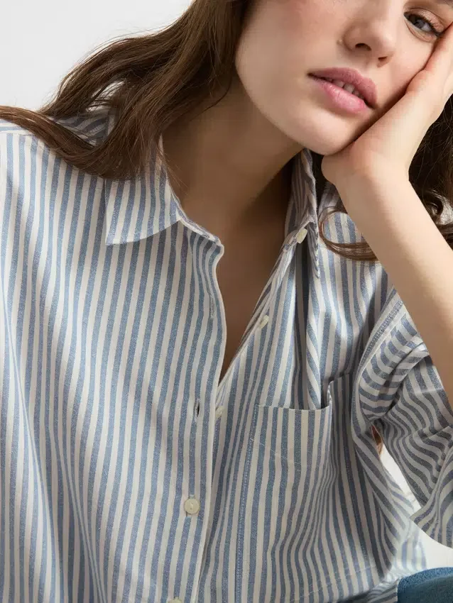 Essential oxford shirt