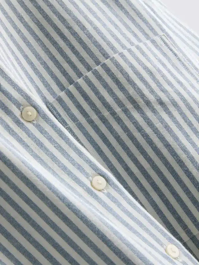 Essential oxford shirt