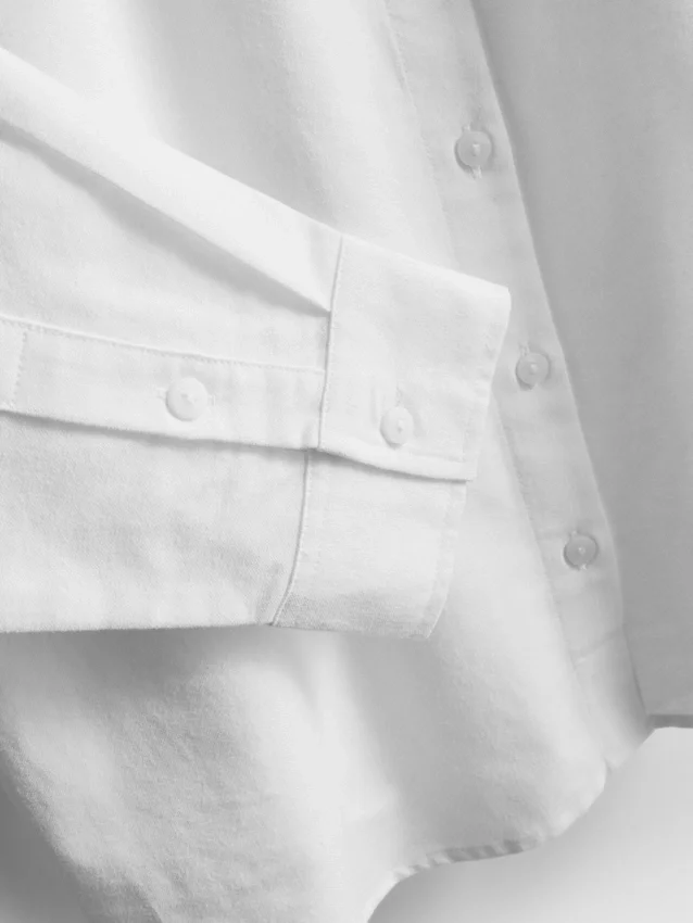 Essential oxford shirt
