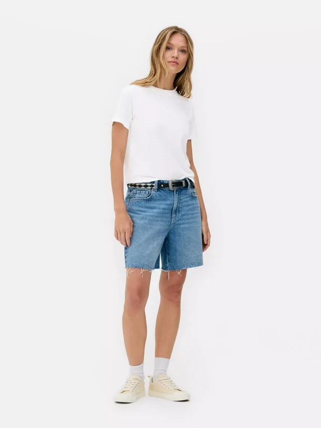 Essential short sleeve crew neck tee