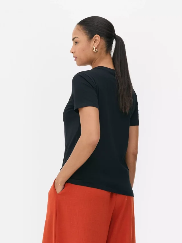 Essential short sleeve t-shirt