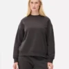 Essential sweatshirt