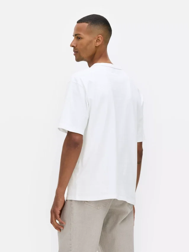 Essential t-shirt