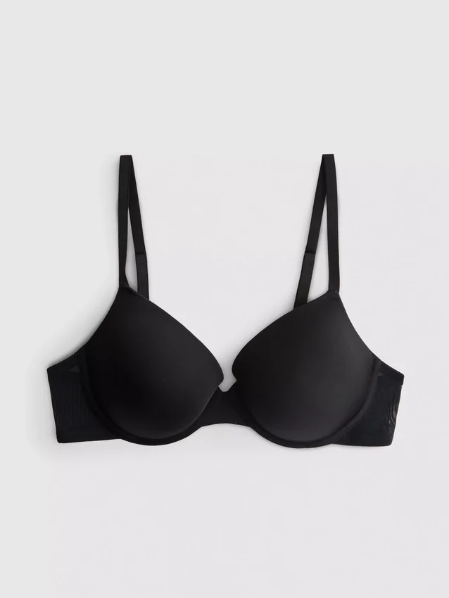 Essential t-shirt bra