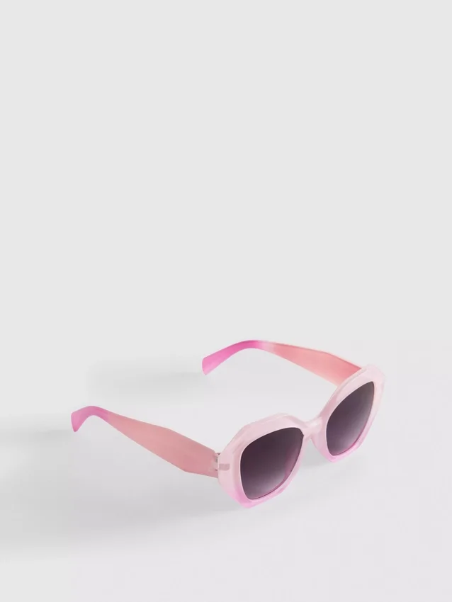 Faceted frame sunglasses