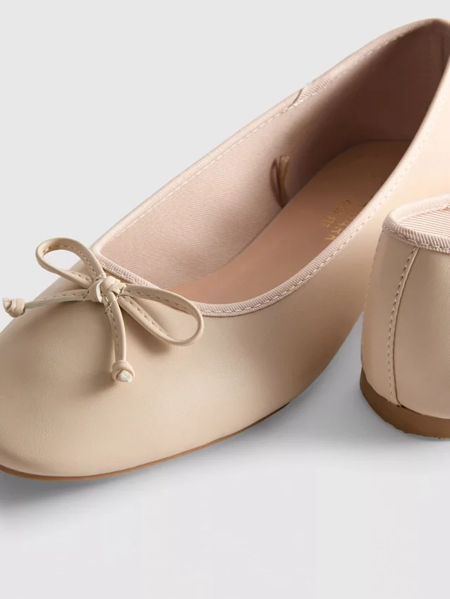 Faux leather ballerina flats