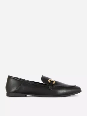 Faux leather buckle loafers