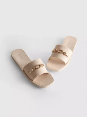 Faux leather snaffle sliders