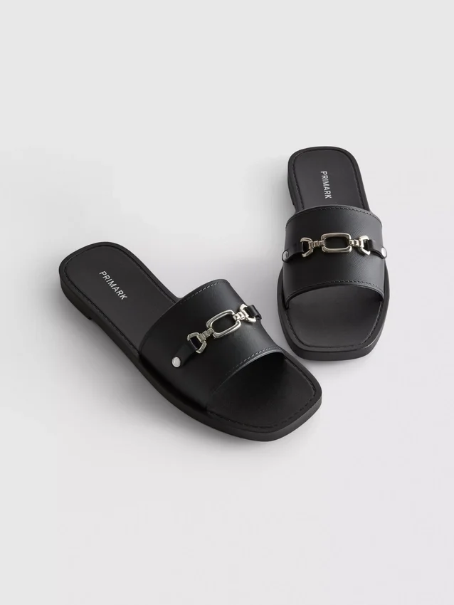 Faux leather snaffle sliders