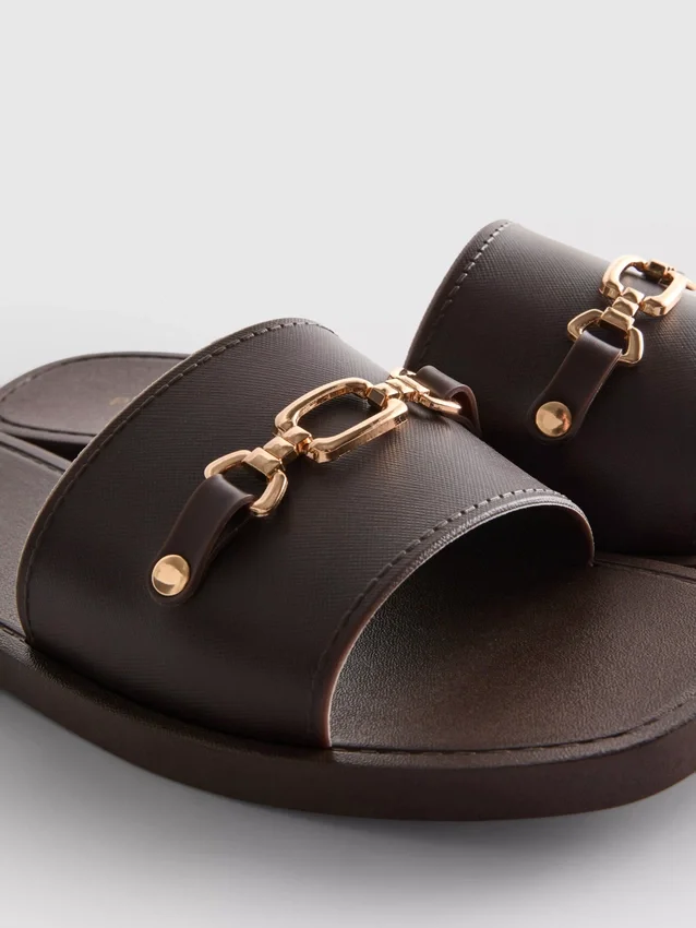 Faux leather snaffle sliders