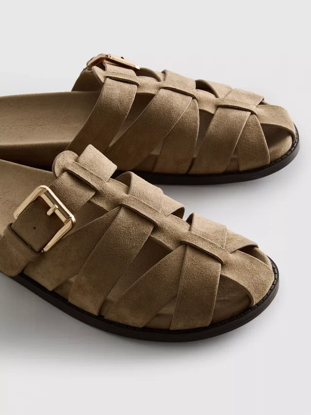 Fisherman mule clogs