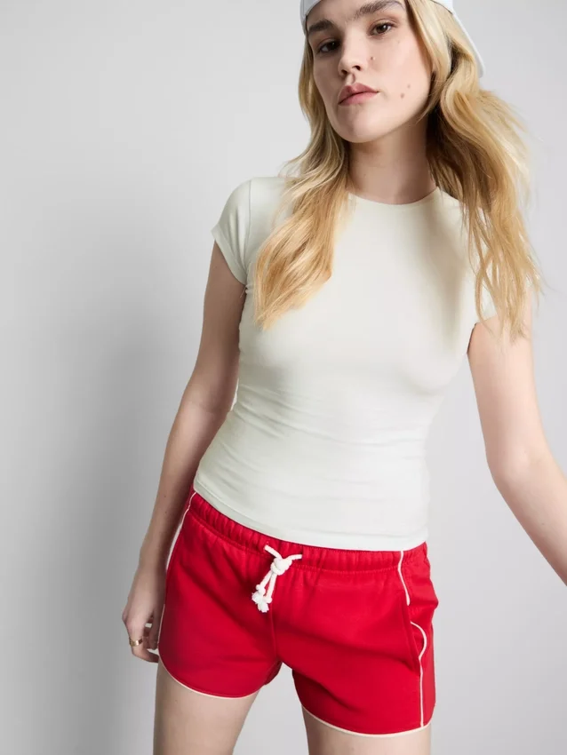 Fitted cap sleeve t-shirt