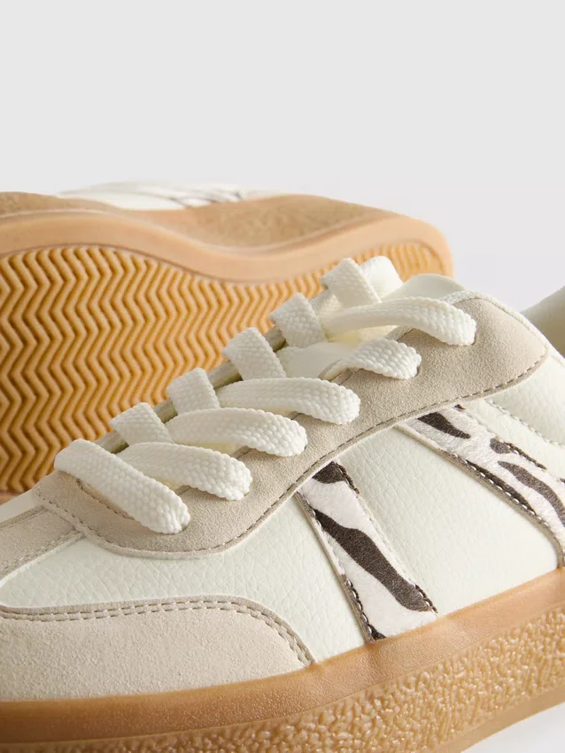 Flatform gum sole