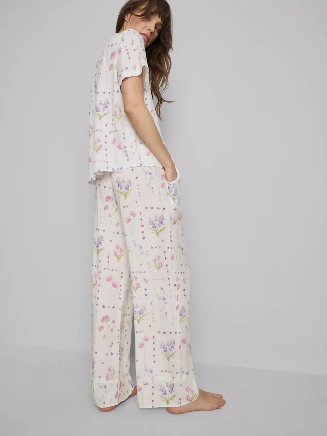 Floral wide leg pajama bottoms
