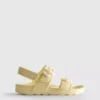 Flower strap sandals