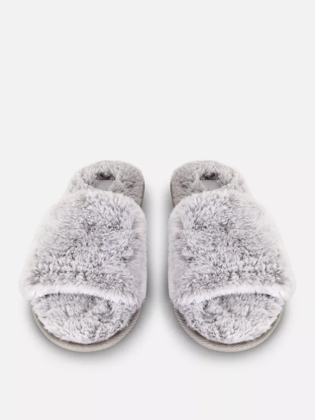 Fluffy crossband slippers