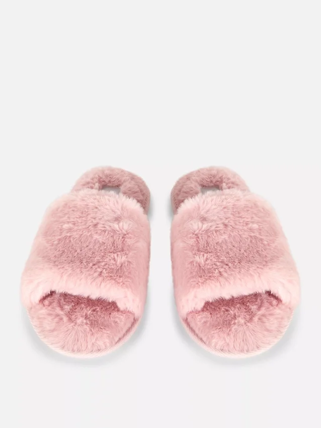Fluffy crossband slippers