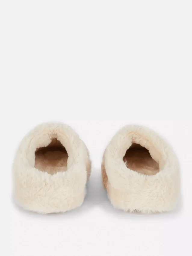 Fluffy slippers