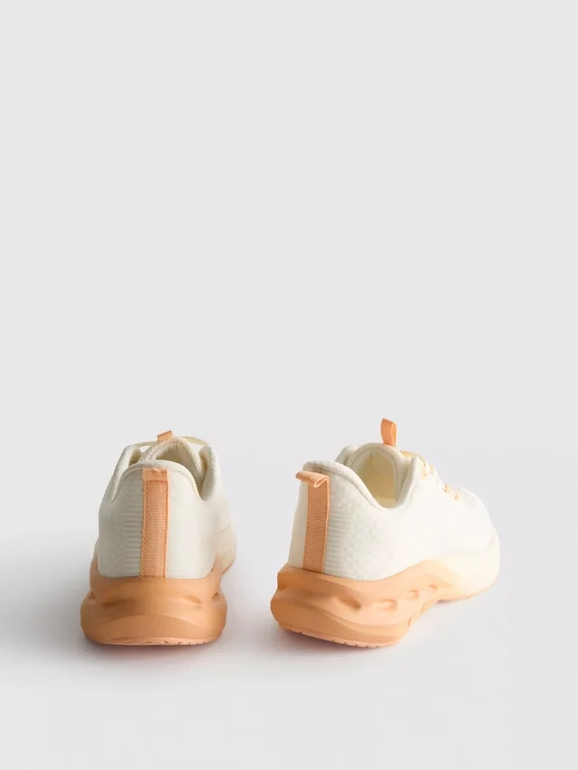 Foamflex cushion running shoes