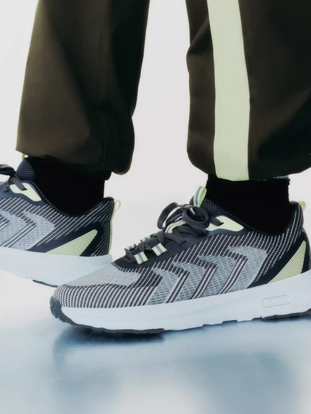 Foamflex sneakers