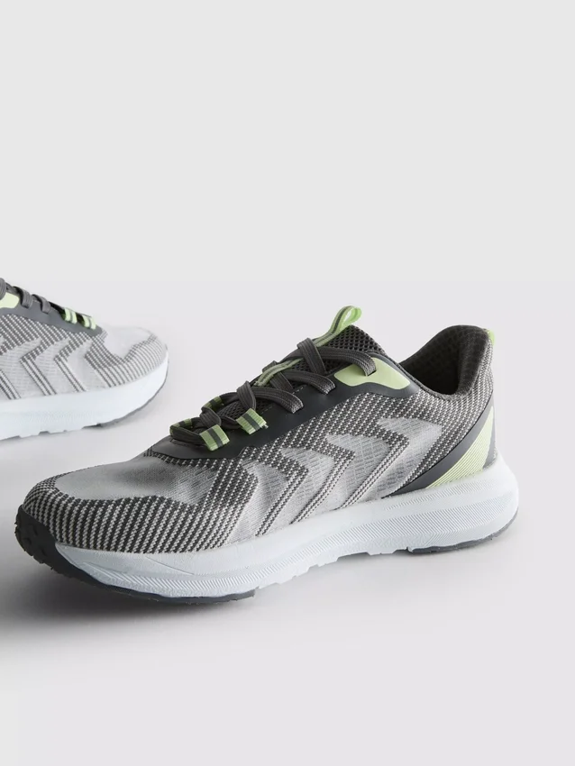 Foamflex sneakers