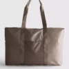 Foldaway weekender bag